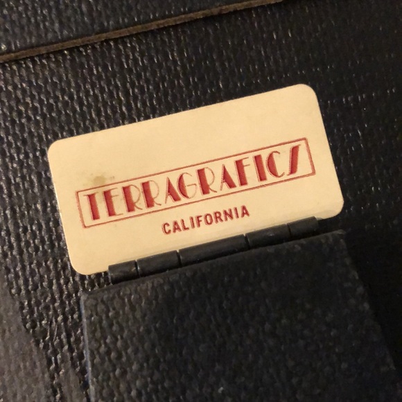 Small Vintage Blue Porcelain Floral Frame With Picture-Terragrafics California - Picture 10 of 12